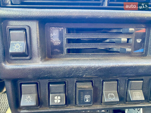 Зелений ВАЗ 21214, об'ємом двигуна 1.7 л та пробігом 120 тис. км за 5500 $, фото 9 на Automoto.ua