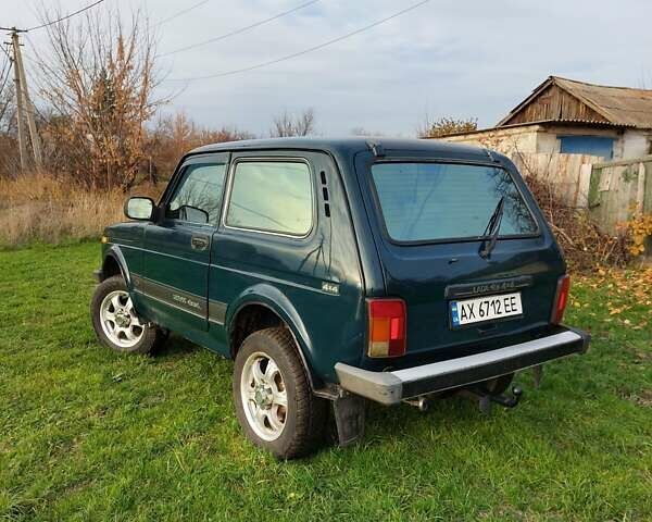 Зеленый ВАЗ 21214, объемом двигателя 1.69 л и пробегом 169 тыс. км за 3000 $, фото 13 на Automoto.ua