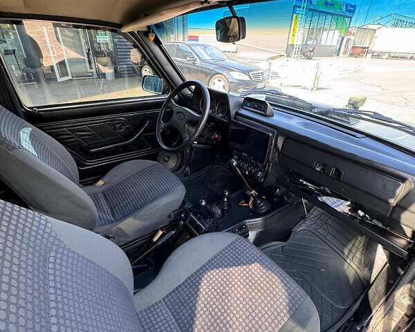 Зеленый ВАЗ 21214, объемом двигателя 1.69 л и пробегом 175 тыс. км за 6999 $, фото 8 на Automoto.ua