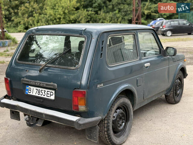 Зеленый ВАЗ 21214, объемом двигателя 1.69 л и пробегом 105 тыс. км за 2000 $, фото 2 на Automoto.ua
