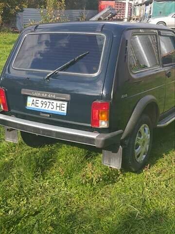 Зеленый ВАЗ 21214, объемом двигателя 1.7 л и пробегом 44 тыс. км за 6500 $, фото 3 на Automoto.ua