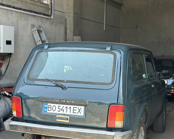 Зелений ВАЗ 21214, об'ємом двигуна 1.69 л та пробігом 237 тис. км за 3300 $, фото 11 на Automoto.ua