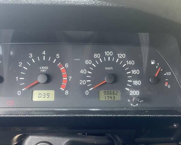 Зелений ВАЗ 21214, об'ємом двигуна 1.69 л та пробігом 98 тис. км за 4500 $, фото 4 на Automoto.ua