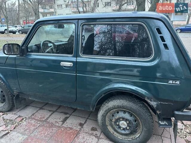 Зеленый ВАЗ 21214, объемом двигателя 1.7 л и пробегом 150 тыс. км за 3500 $, фото 1 на Automoto.ua