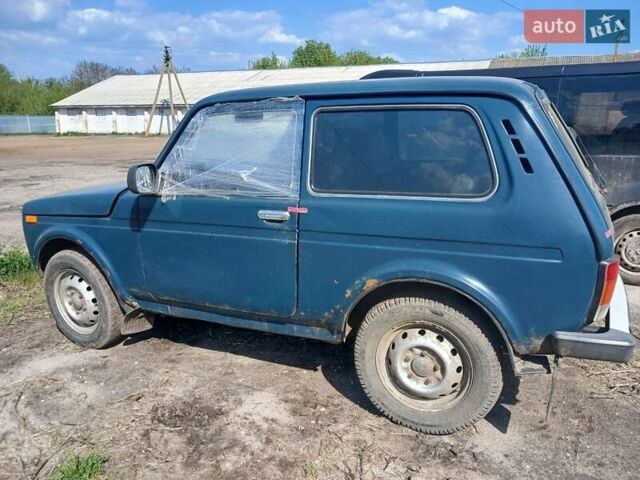 Зеленый ВАЗ 21214, объемом двигателя 1.69 л и пробегом 359 тыс. км за 1500 $, фото 6 на Automoto.ua