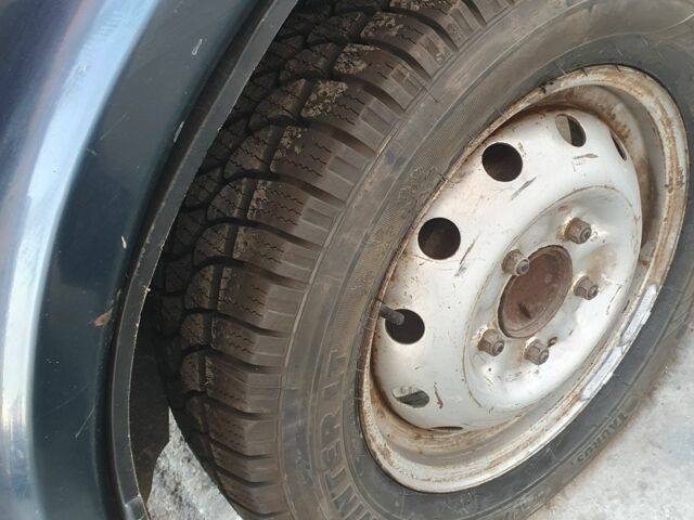 ВАЗ 21214 2012 в Пологах на Automoto.ua Зеленый ВАЗ 21214, объемом двигателя 1.7 л и пробегом 300 тыс. км за 2500 $, фото 4 на Automoto.ua