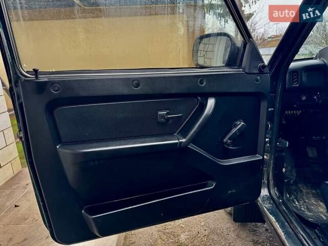 Зеленый ВАЗ 21214, объемом двигателя 1.7 л и пробегом 300 тыс. км за 3000 $, фото 10 на Automoto.ua