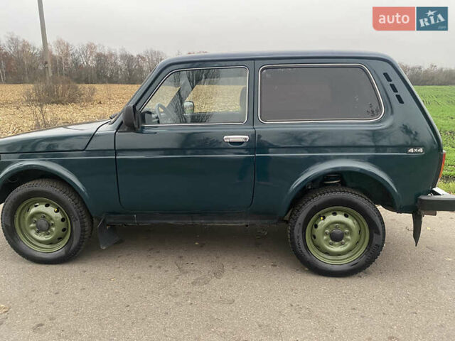 Зелений ВАЗ 21214, об'ємом двигуна 1.7 л та пробігом 130 тис. км за 3800 $, фото 2 на Automoto.ua