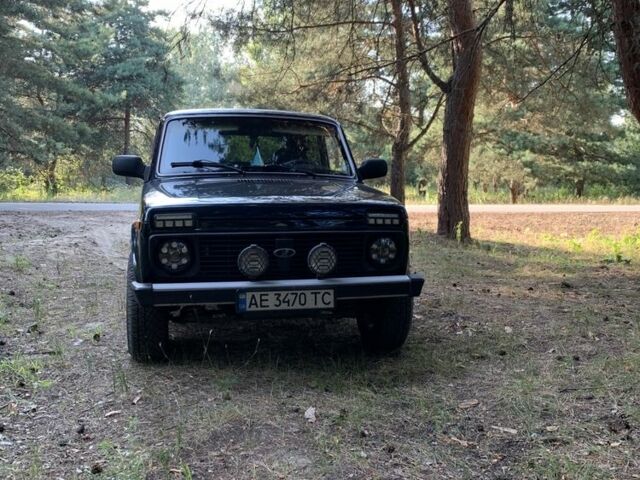 Зеленый ВАЗ 21214, объемом двигателя 1.7 л и пробегом 86 тыс. км за 8000 $, фото 1 на Automoto.ua