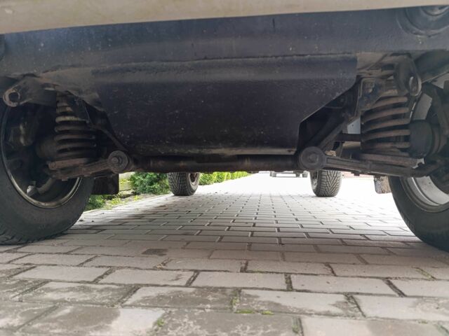 Зеленый ВАЗ 21214, объемом двигателя 1.7 л и пробегом 144 тыс. км за 4500 $, фото 5 на Automoto.ua