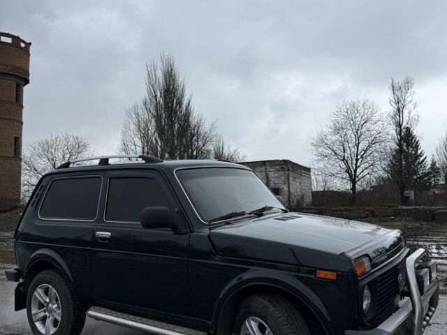 Зелений ВАЗ 21214, об'ємом двигуна 1.7 л та пробігом 170 тис. км за 3999 $, фото 2 на Automoto.ua