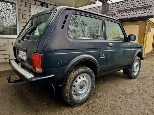 Зеленый ВАЗ 21214, объемом двигателя 1.7 л и пробегом 200 тыс. км за 3000 $, фото 4 на Automoto.ua