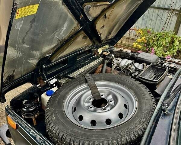 Зеленый ВАЗ 21214, объемом двигателя 1.7 л и пробегом 300 тыс. км за 3000 $, фото 6 на Automoto.ua