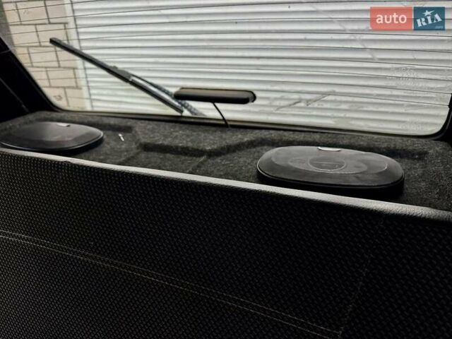 Зеленый ВАЗ 21214, объемом двигателя 1.7 л и пробегом 300 тыс. км за 3000 $, фото 9 на Automoto.ua