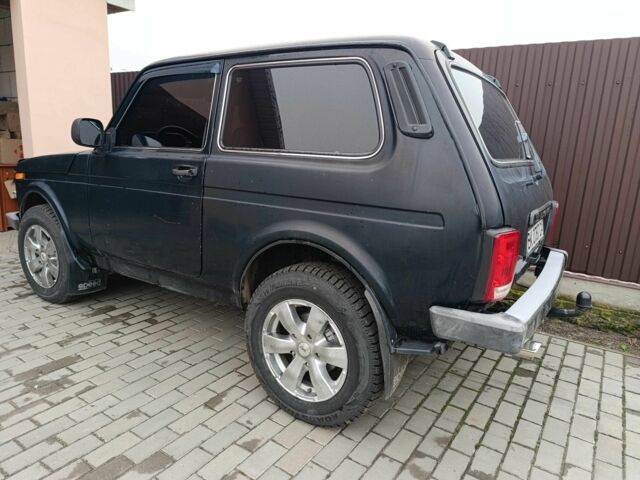 Зеленый ВАЗ 21214, объемом двигателя 1.7 л и пробегом 144 тыс. км за 4500 $, фото 6 на Automoto.ua