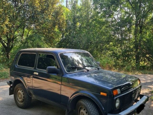 Зелений ВАЗ 21214, об'ємом двигуна 1.7 л та пробігом 80 тис. км за 4300 $, фото 1 на Automoto.ua