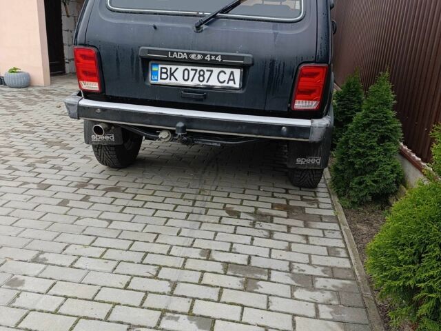 Зеленый ВАЗ 21214, объемом двигателя 1.7 л и пробегом 144 тыс. км за 4500 $, фото 8 на Automoto.ua