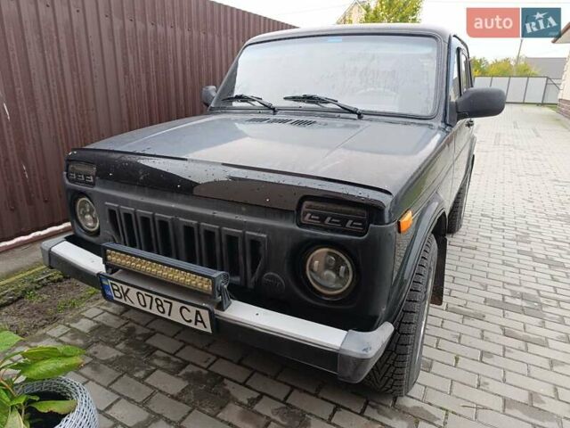 Зеленый ВАЗ 21214, объемом двигателя 1.7 л и пробегом 144 тыс. км за 4500 $, фото 8 на Automoto.ua
