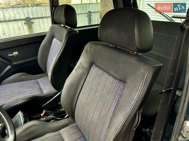 Зеленый ВАЗ 21214, объемом двигателя 1.7 л и пробегом 300 тыс. км за 3000 $, фото 11 на Automoto.ua