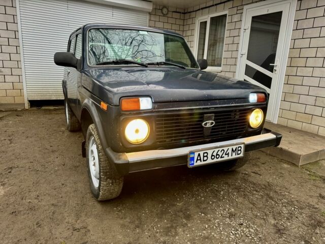 Зеленый ВАЗ 21214, объемом двигателя 1.7 л и пробегом 200 тыс. км за 3000 $, фото 1 на Automoto.ua