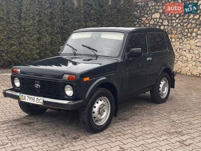 Зеленый ВАЗ 21214, объемом двигателя 1.7 л и пробегом 200 тыс. км за 3700 $, фото 9 на Automoto.ua