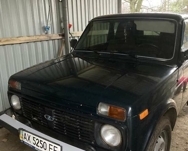 Зеленый ВАЗ 21214, объемом двигателя 1.7 л и пробегом 369 тыс. км за 3500 $, фото 11 на Automoto.ua