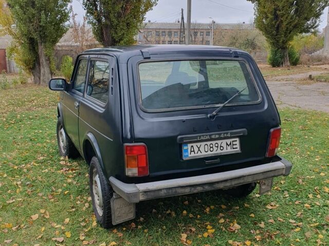 Зеленый ВАЗ 21214, объемом двигателя 1.7 л и пробегом 150 тыс. км за 3650 $, фото 7 на Automoto.ua