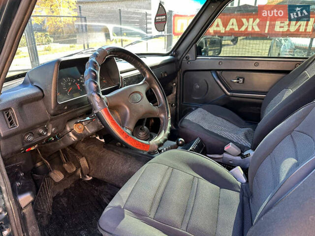 Зеленый ВАЗ 21214, объемом двигателя 1.69 л и пробегом 431 тыс. км за 4299 $, фото 7 на Automoto.ua