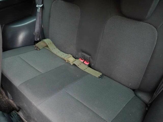 Зеленый ВАЗ 21214, объемом двигателя 1.7 л и пробегом 35 тыс. км за 7300 $, фото 12 на Automoto.ua