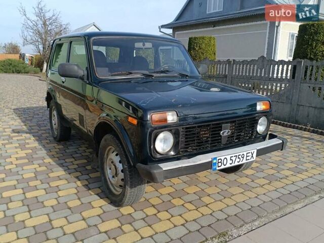 Зелений ВАЗ 21214, об'ємом двигуна 1.69 л та пробігом 260 тис. км за 2950 $, фото 3 на Automoto.ua