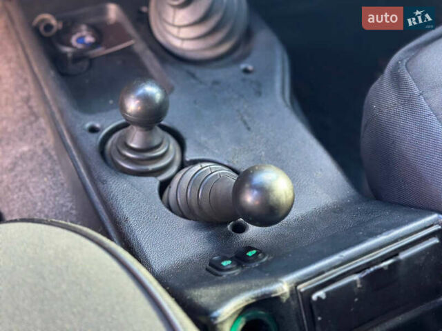 Зеленый ВАЗ 21214, объемом двигателя 1.69 л и пробегом 431 тыс. км за 4299 $, фото 16 на Automoto.ua