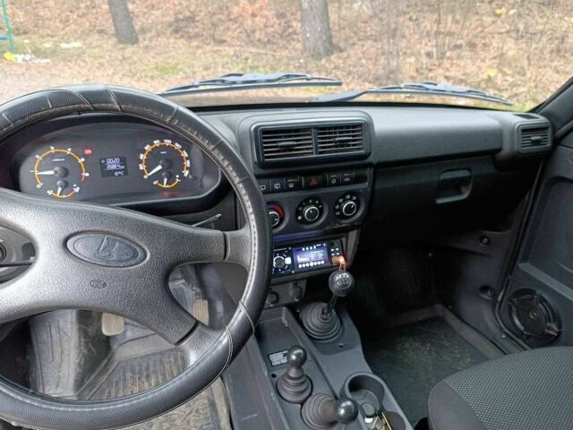 Зеленый ВАЗ 21214, объемом двигателя 1.7 л и пробегом 35 тыс. км за 7300 $, фото 8 на Automoto.ua