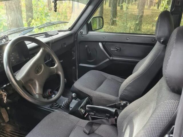 Зелений ВАЗ 21214, об'ємом двигуна 0 л та пробігом 80 тис. км за 4200 $, фото 4 на Automoto.ua