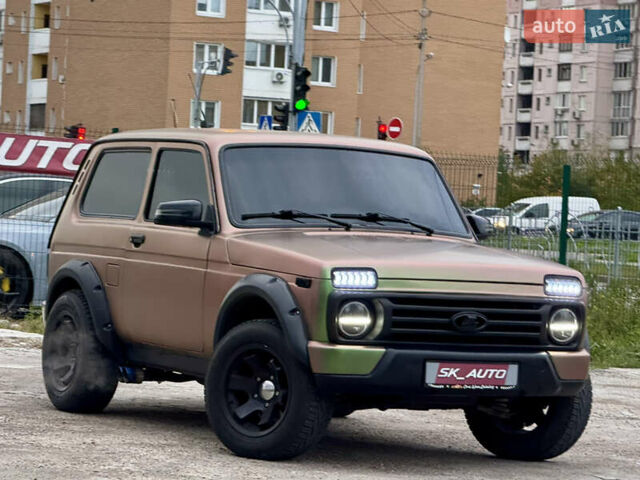 ВАЗ 21214 2014 в Киеве на Automoto.ua Зеленый ВАЗ 21214, объемом двигателя 1.7 л и пробегом 244 тыс. км за 6700 $, фото 49 на Automoto.ua