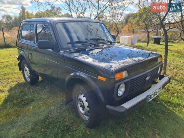 Зеленый ВАЗ 21214, объемом двигателя 1.7 л и пробегом 273 тыс. км за 5000 $, фото 6 на Automoto.ua