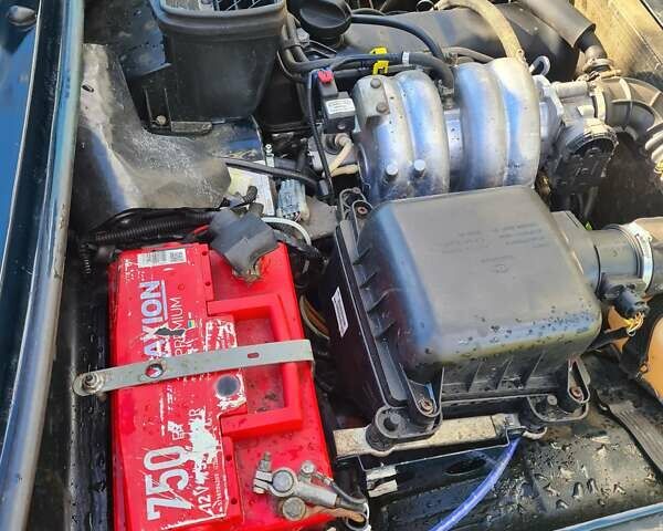 Зеленый ВАЗ 21214, объемом двигателя 1.7 л и пробегом 273 тыс. км за 5000 $, фото 14 на Automoto.ua