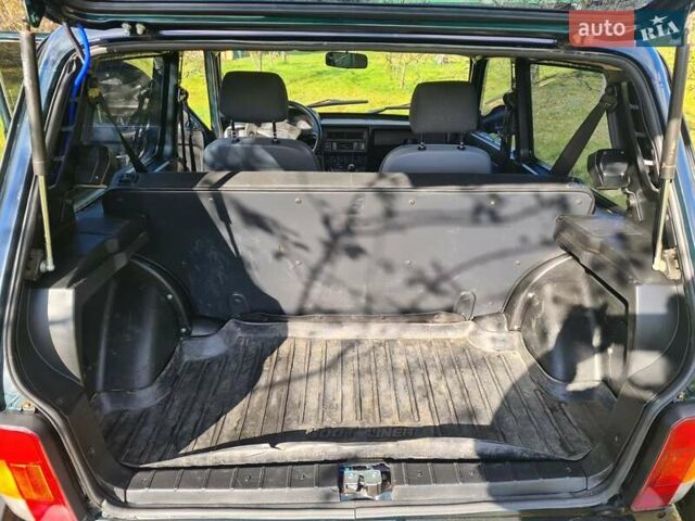 Зеленый ВАЗ 21214, объемом двигателя 1.7 л и пробегом 273 тыс. км за 5000 $, фото 12 на Automoto.ua
