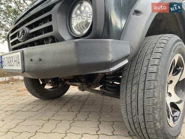 Зелений ВАЗ 21214, об'ємом двигуна 1.69 л та пробігом 122 тис. км за 6700 $, фото 56 на Automoto.ua