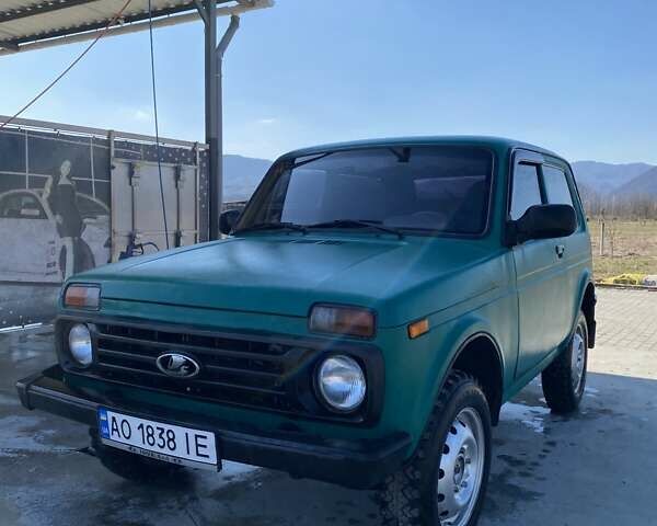 Зеленый ВАЗ 21214, объемом двигателя 1.7 л и пробегом 138 тыс. км за 3900 $, фото 2 на Automoto.ua