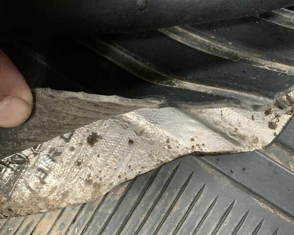 Зелений ВАЗ 21214, об'ємом двигуна 1.69 л та пробігом 122 тис. км за 6700 $, фото 34 на Automoto.ua