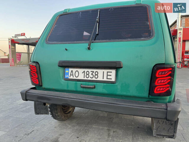 Зеленый ВАЗ 21214, объемом двигателя 1.7 л и пробегом 137 тыс. км за 4000 $, фото 5 на Automoto.ua