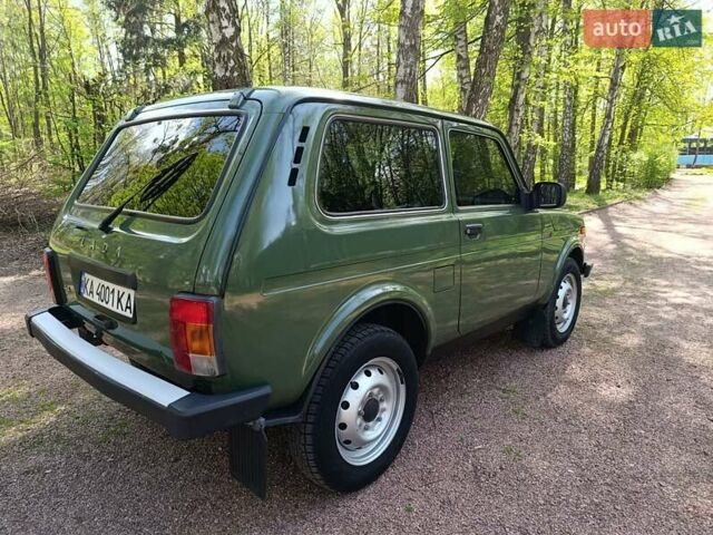 Зелений ВАЗ 21214, об'ємом двигуна 1.7 л та пробігом 32 тис. км за 7900 $, фото 23 на Automoto.ua