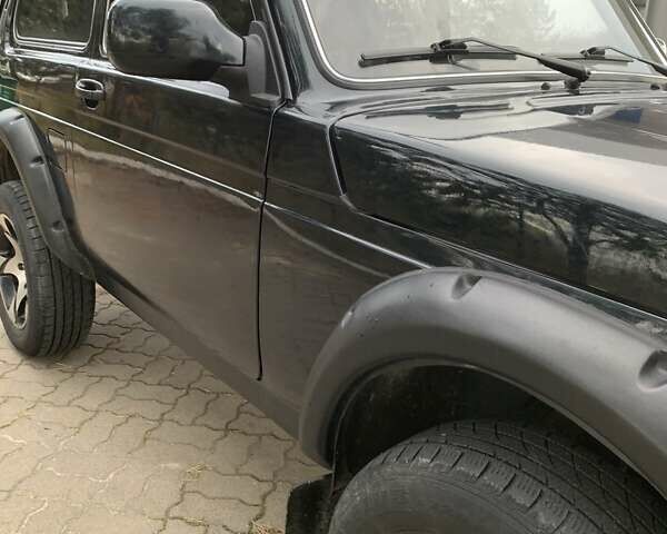 Зелений ВАЗ 21214, об'ємом двигуна 1.69 л та пробігом 122 тис. км за 6700 $, фото 41 на Automoto.ua