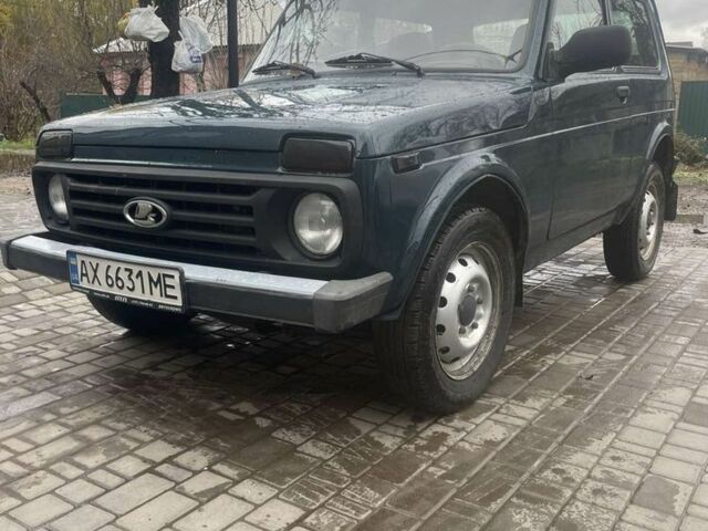 Зеленый ВАЗ 21214, объемом двигателя 1.7 л и пробегом 200 тыс. км за 2900 $, фото 1 на Automoto.ua