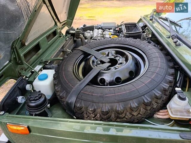 Зелений ВАЗ 21214, об'ємом двигуна 1.7 л та пробігом 32 тис. км за 7900 $, фото 1 на Automoto.ua