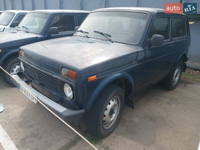 Зеленый ВАЗ 21214, объемом двигателя 1.69 л и пробегом 250 тыс. км за 3300 $, фото 1 на Automoto.ua