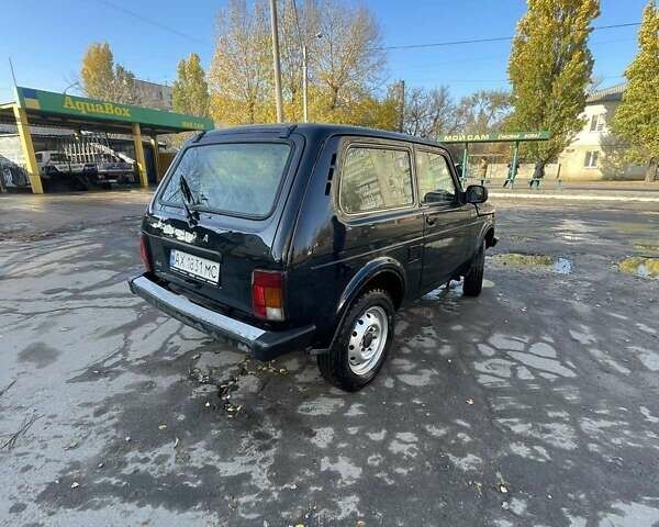 Зеленый ВАЗ 21214, объемом двигателя 1.69 л и пробегом 150 тыс. км за 3100 $, фото 5 на Automoto.ua