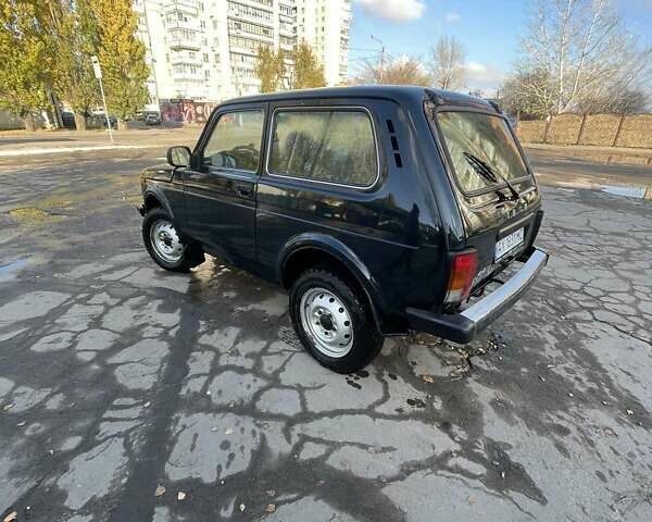 Зеленый ВАЗ 21214, объемом двигателя 1.69 л и пробегом 150 тыс. км за 3100 $, фото 3 на Automoto.ua