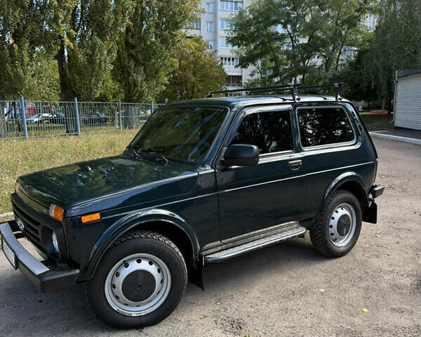 Зеленый ВАЗ 21214, объемом двигателя 1.69 л и пробегом 68 тыс. км за 6500 $, фото 2 на Automoto.ua