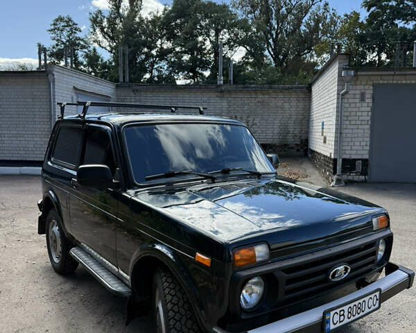 Зелений ВАЗ 21214, об'ємом двигуна 1.69 л та пробігом 68 тис. км за 6299 $, фото 1 на Automoto.ua